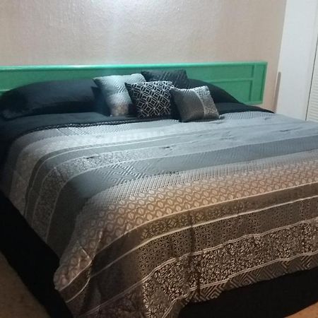 Condominio Torreblanca Cabo Marquez アカプルコ エクステリア 写真
