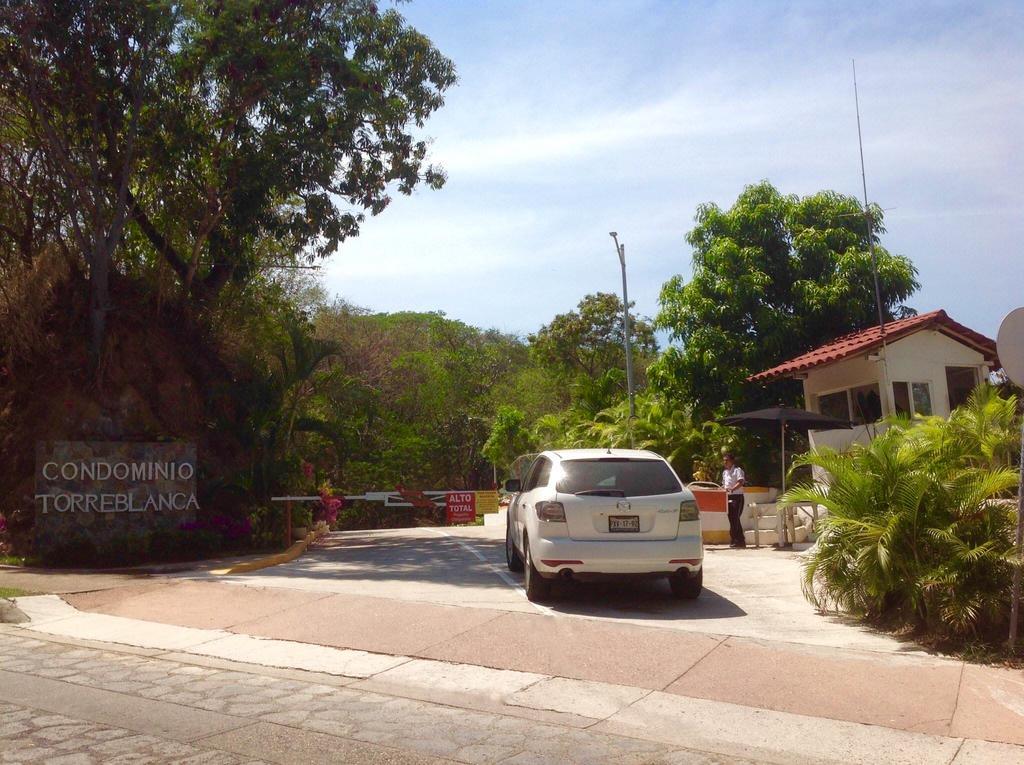 Condominio Torreblanca Cabo Marquez アカプルコ エクステリア 写真