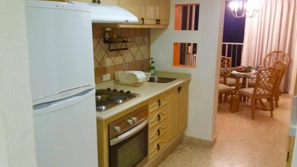 Condominio Torreblanca Cabo Marquez アカプルコ エクステリア 写真