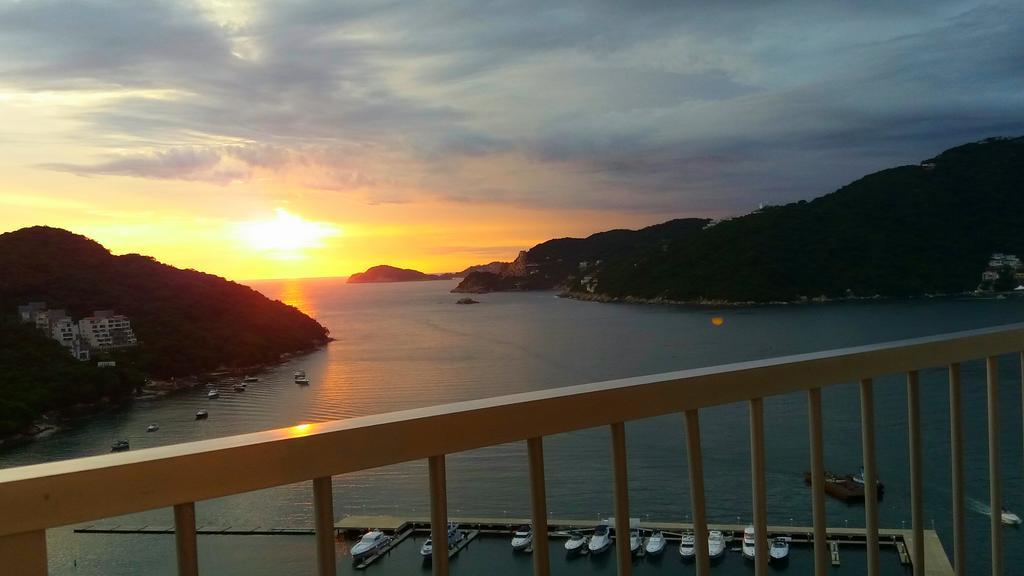 Condominio Torreblanca Cabo Marquez アカプルコ エクステリア 写真